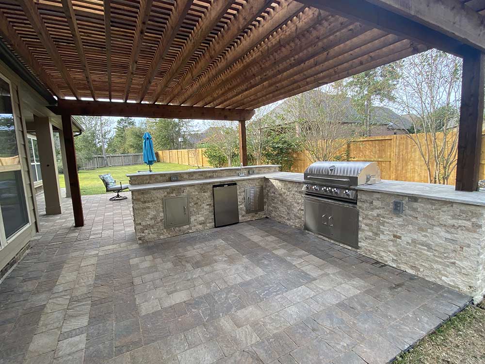 Landscaping and Outdoor Kitchens
